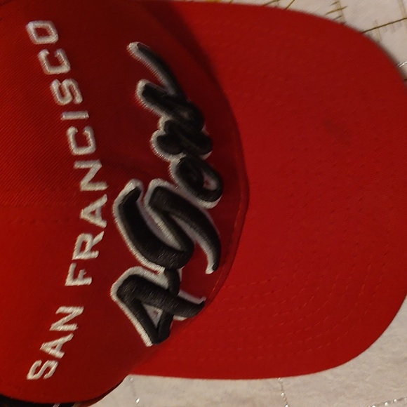 San Francisco 49ers Hat - Picture 1 of 6